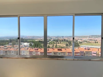 Apartamento T2 para Venda em Amadora