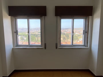 Apartamento T2 para Venda em Amadora