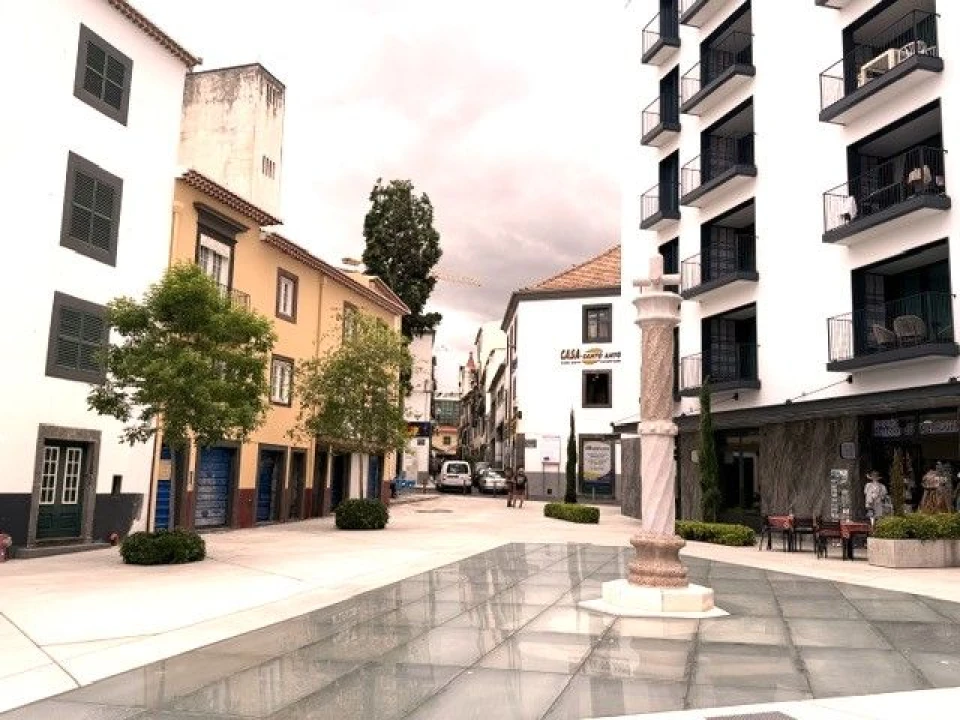 Loja para Venda em Funchal Foto 2