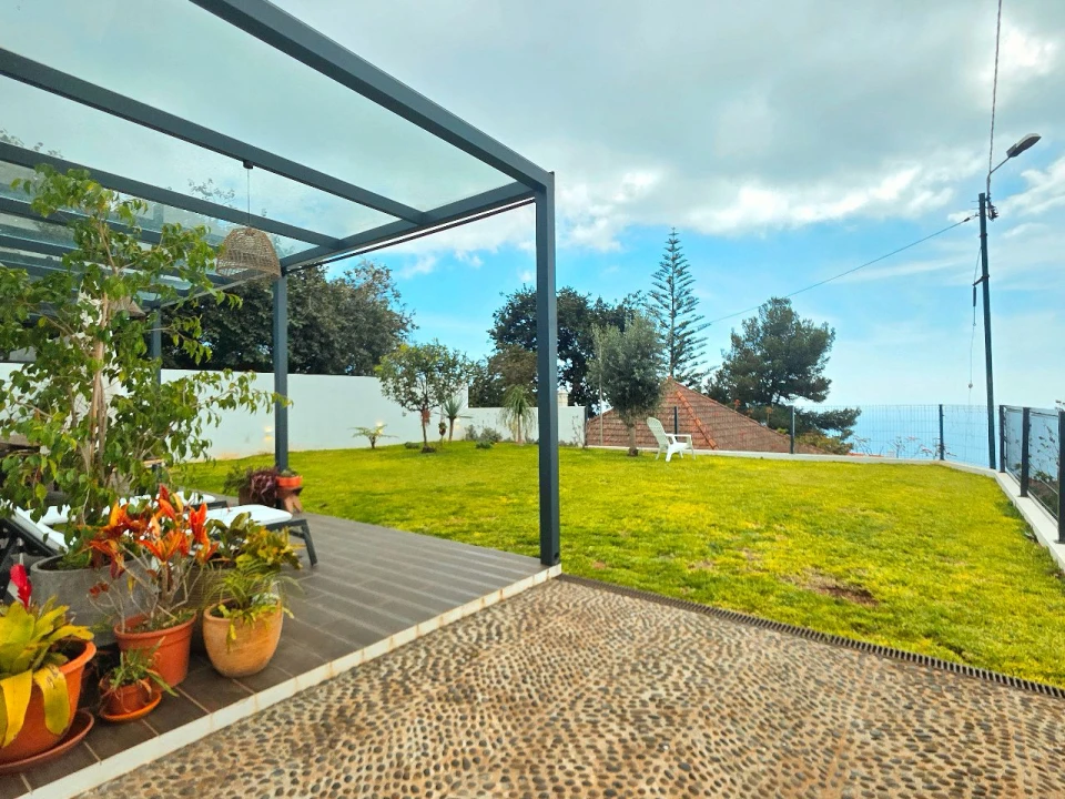 Moradia T2 para Venda em Funchal Foto 11