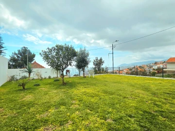 Moradia T2 para Venda em Funchal