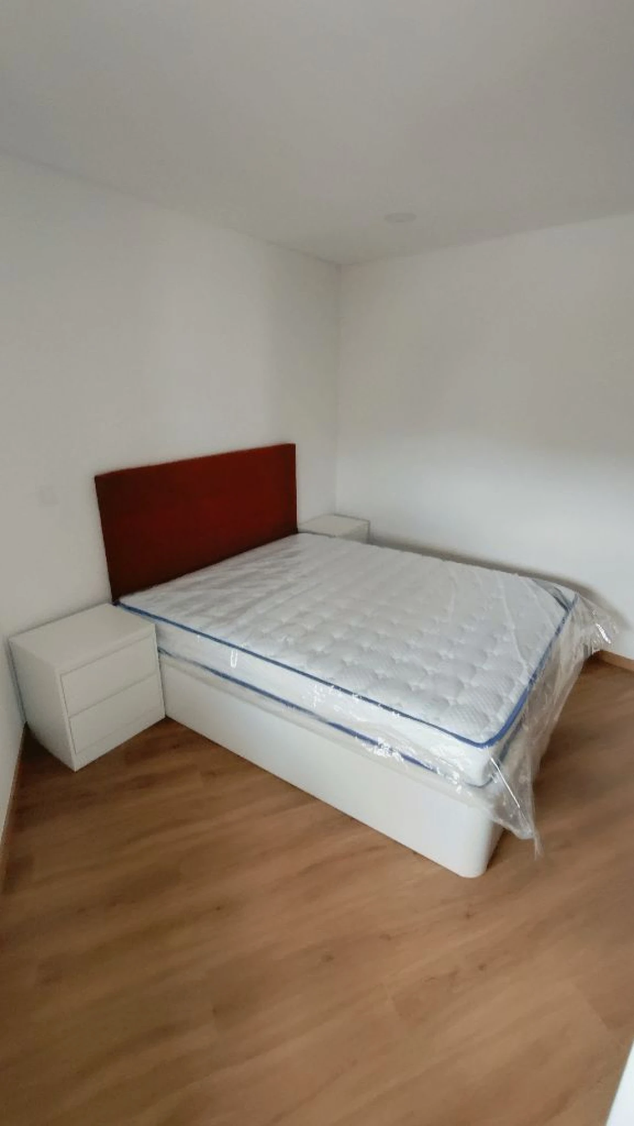 Apartamento T0 para Arrendamento em Bragança Foto 8