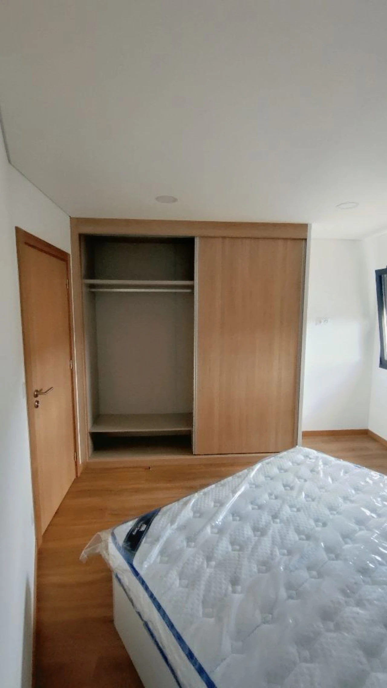 Apartamento T0 para Arrendamento em Bragança Foto 9