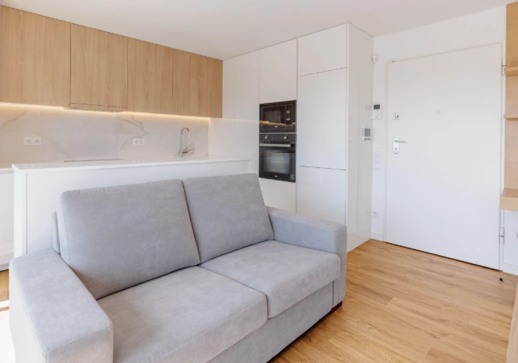 Apartamento T0 para Arrendamento em Porto Foto 4