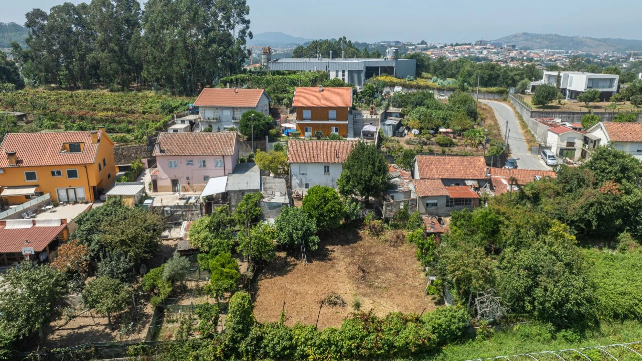 Moradia T3 para Venda em Braga Foto 14