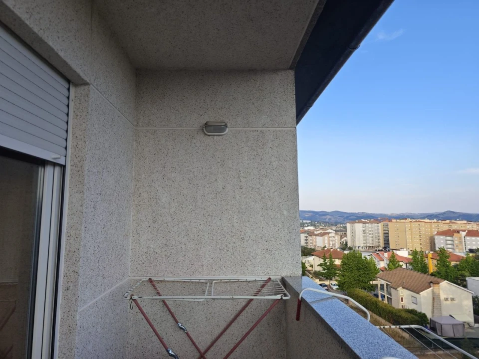 Apartamento T3 para Venda em Bragança Foto 5
