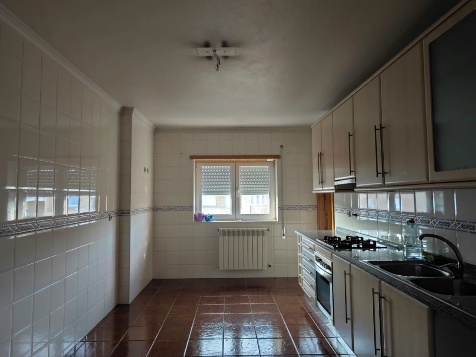 Apartamento T3 para Venda em Bragança Foto 50