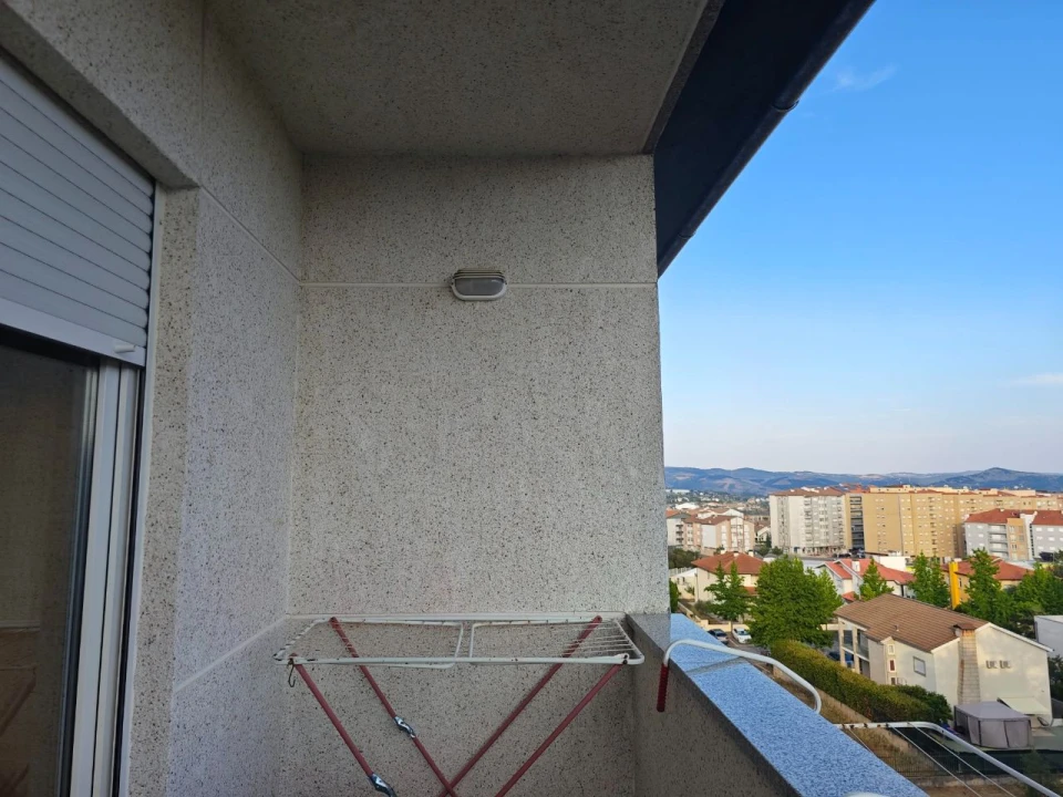 Apartamento T3 para Venda em Bragança Foto 47