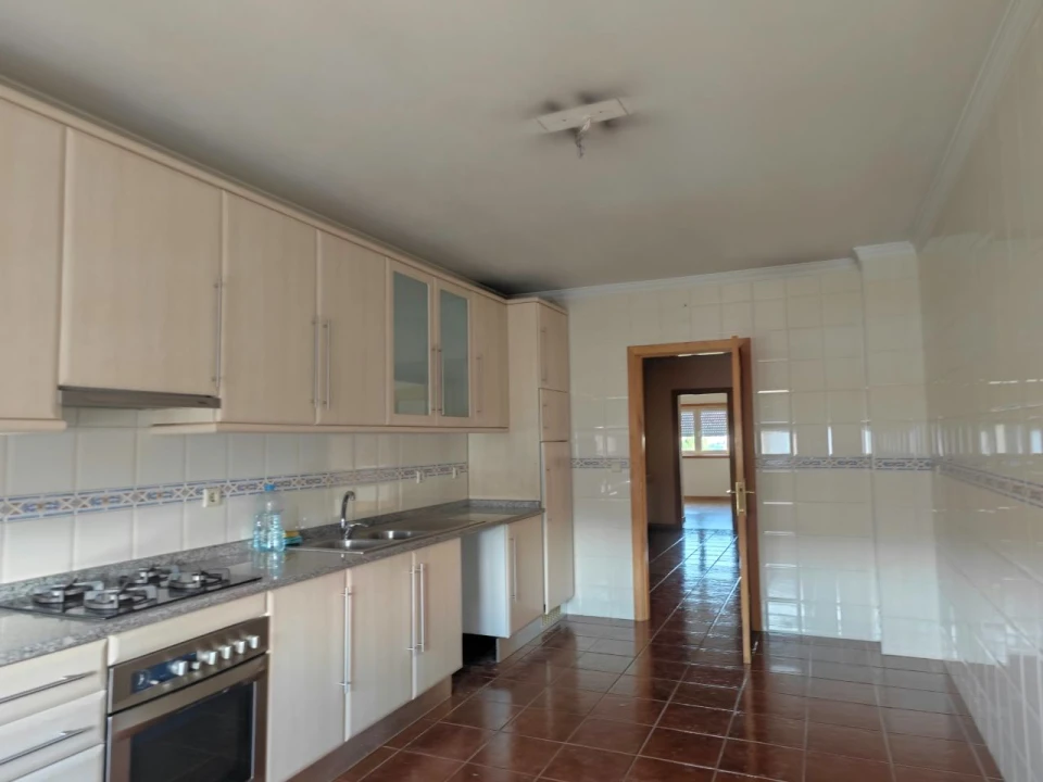 Apartamento T3 para Venda em Bragança Foto 51