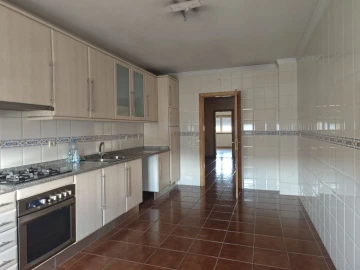 Apartamento T3 para Venda em Bragança
