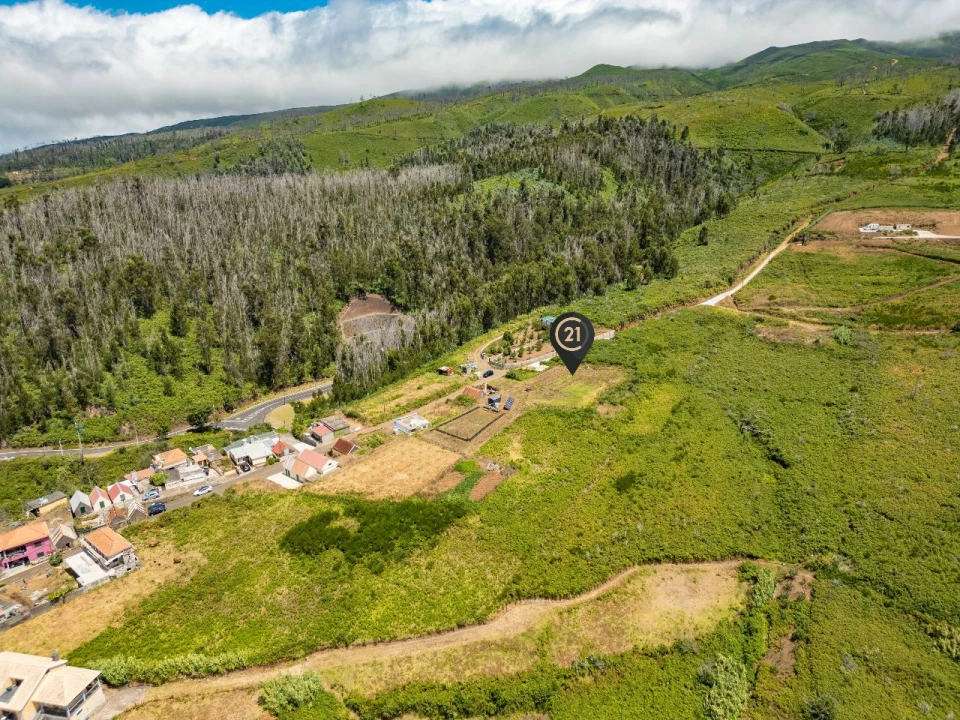 Terreno para Venda em Fajã da Ovelha Foto 25