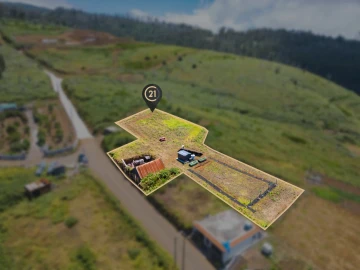 Terreno para Venda em Fajã da Ovelha