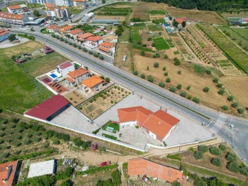 Moradia T10 para Venda em Mirandela