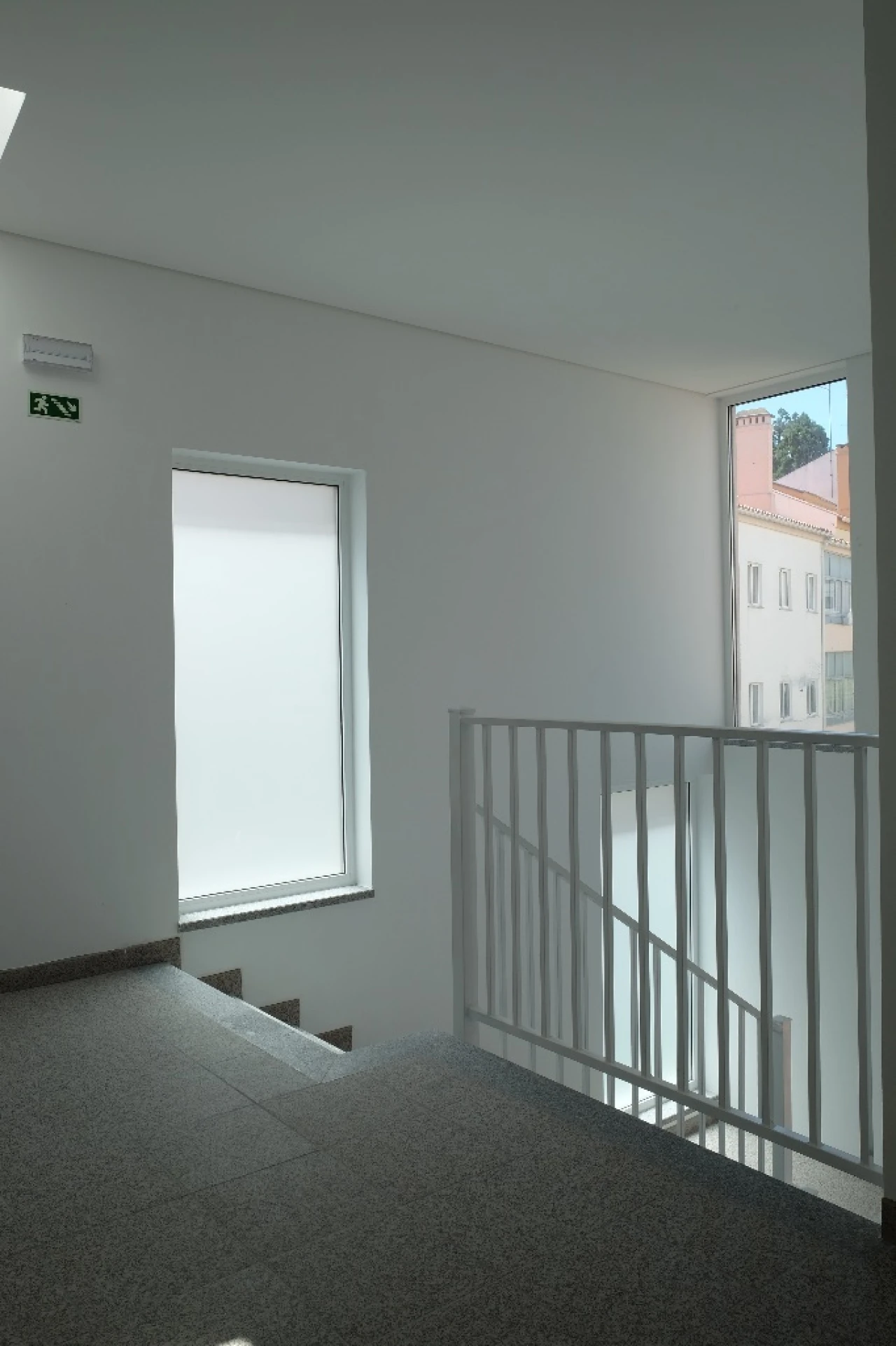 Apartamento T2 para Venda em Guarda Foto 12