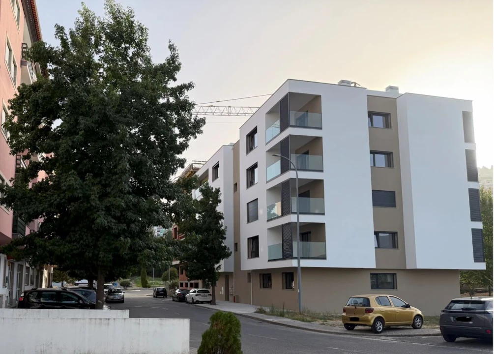 Apartamento T1 para Venda em Covilhã Foto 13