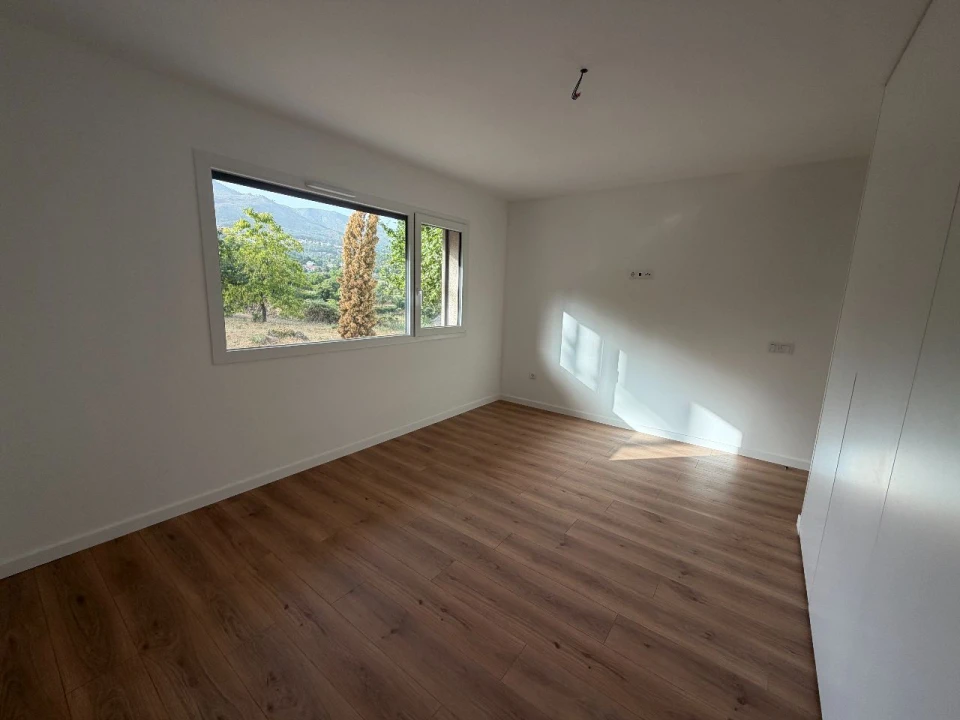 Apartamento T1 para Venda em Covilhã Foto 4