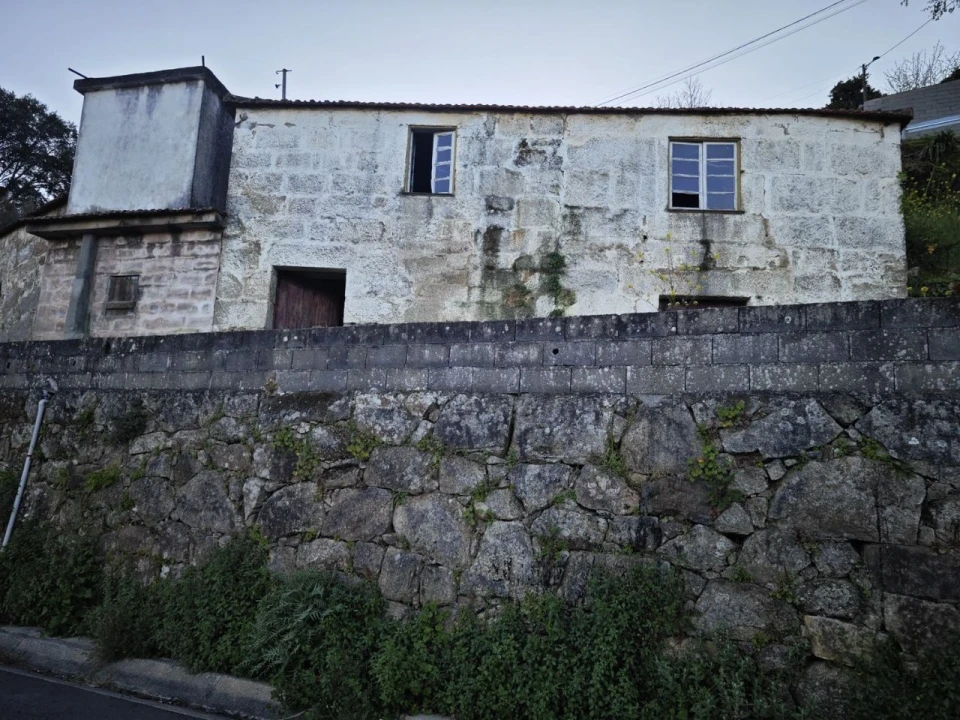 Moradia T2 para Venda em Santa Marinha do Zêzere Foto 4