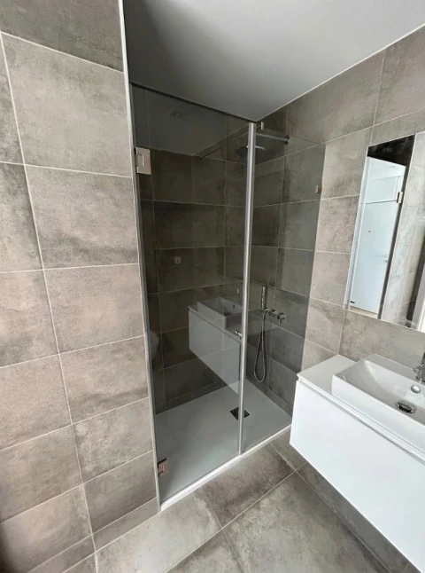 Apartamento T1 para Arrendamento em Porto