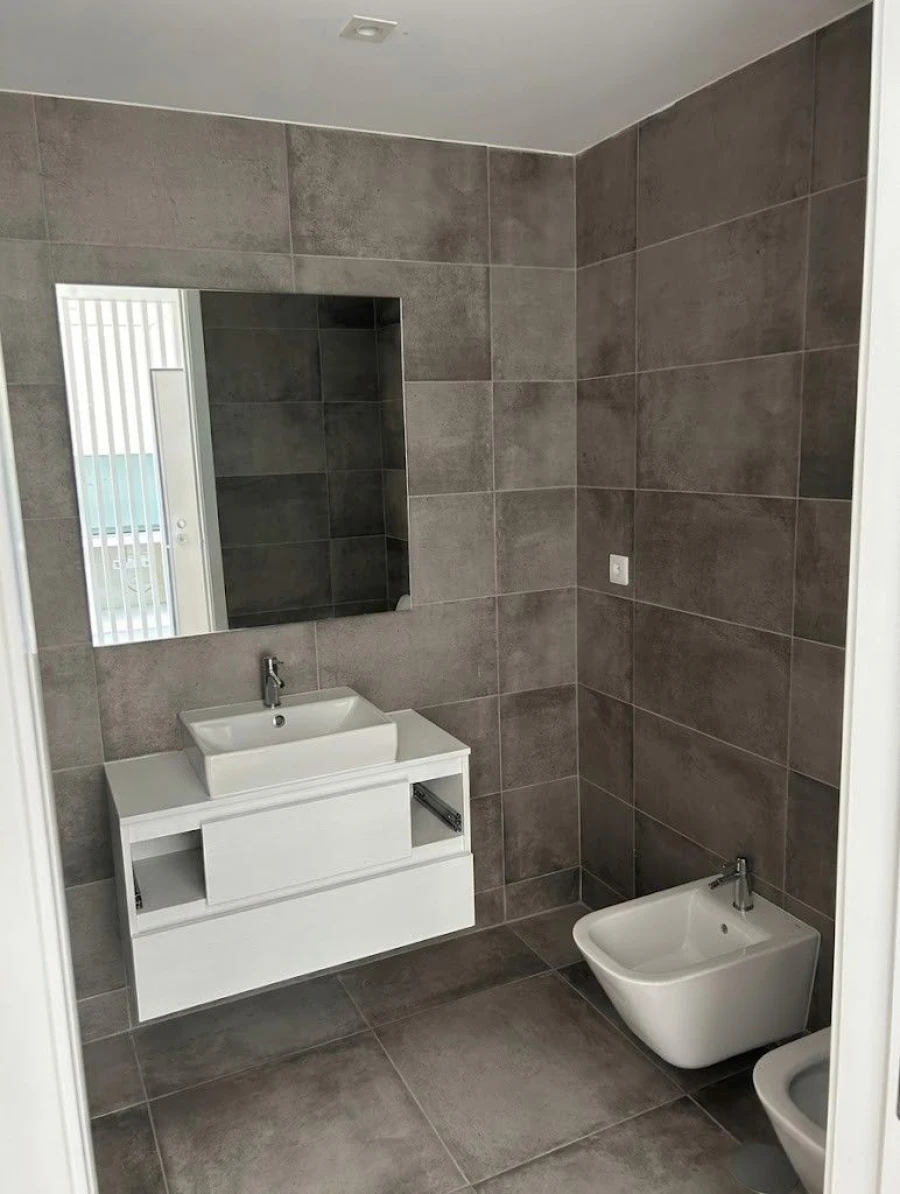 Apartamento T1 para Arrendamento em Porto Foto 5