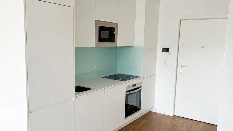 Apartamento T1 para Arrendamento em Porto