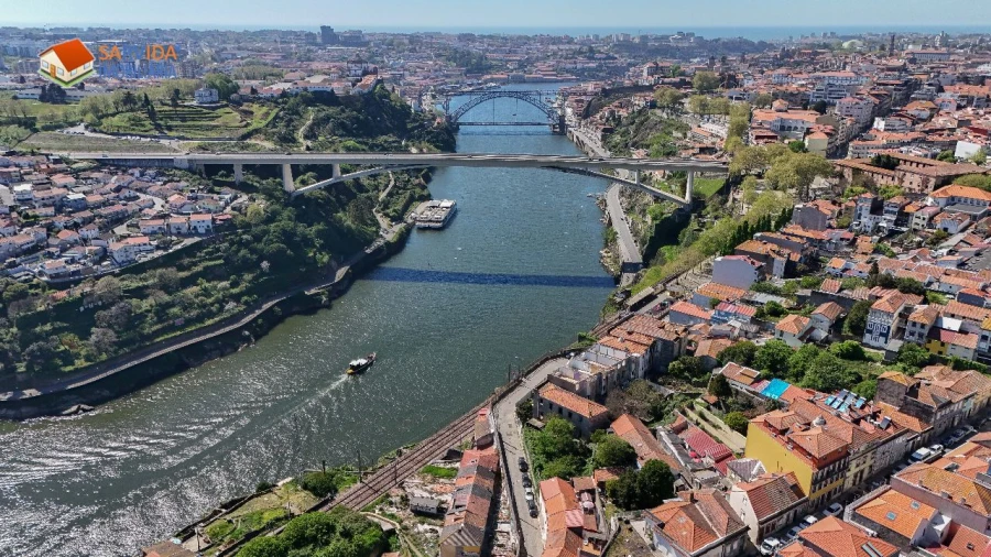 Moradia T2 para Venda em Bonfim, Porto Foto 25