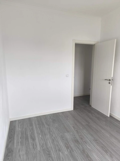 Apartamento T2 para Arrendamento em Barreiro