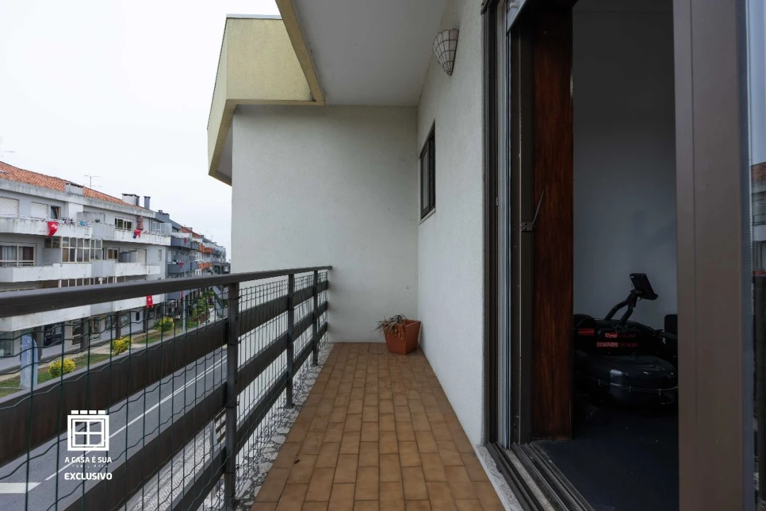Apartamento T3 para Venda em Santa Maria da Feira Foto 3