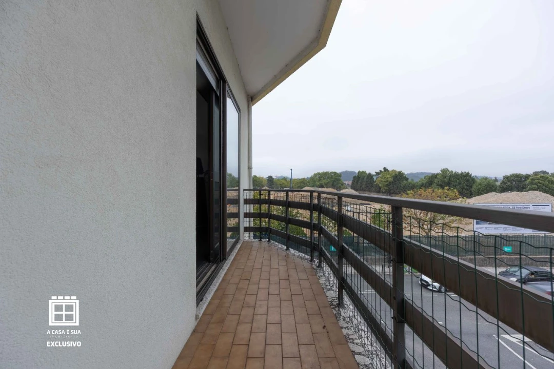 Apartamento T3 para Venda em Santa Maria da Feira Foto 4