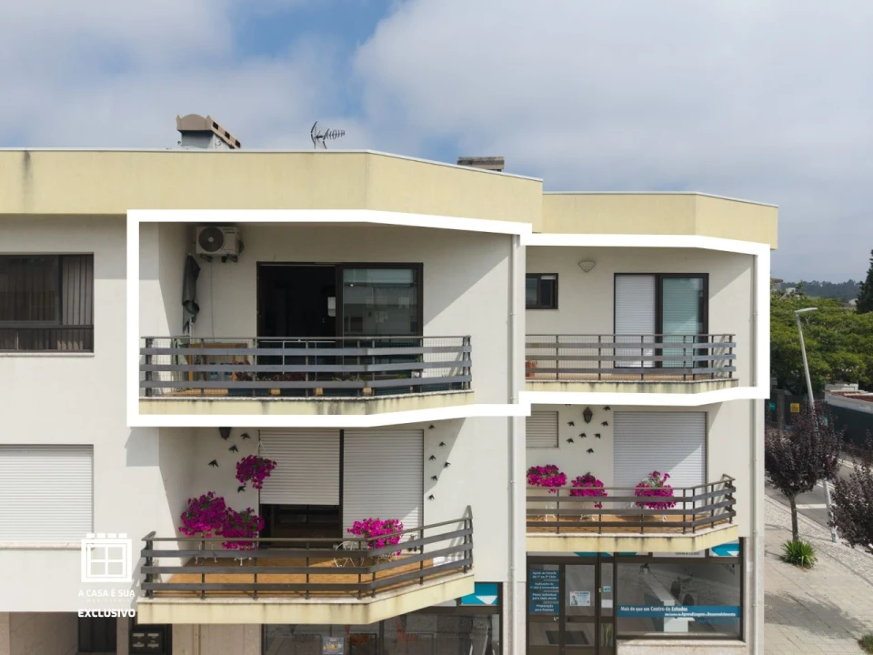 Apartamento T3 para Venda em Santa Maria da Feira Foto 1