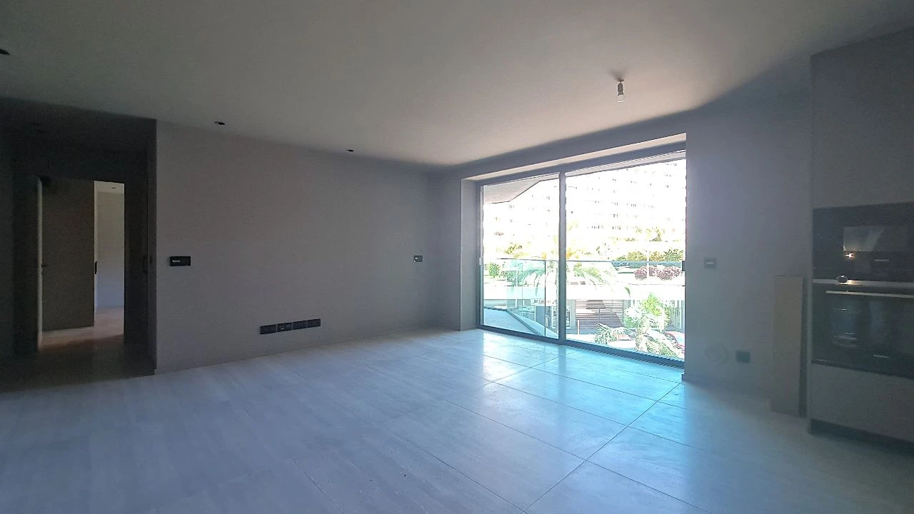 Apartamento T1 para Venda em Funchal Foto 8