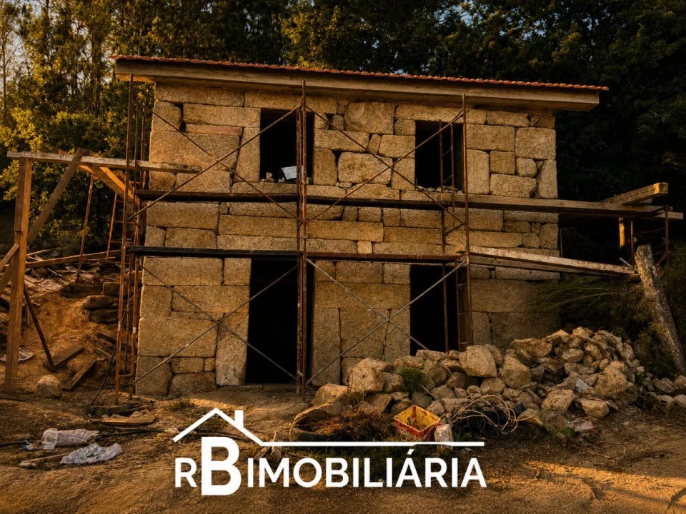 Moradia T2 para Venda em Sejães Foto 1