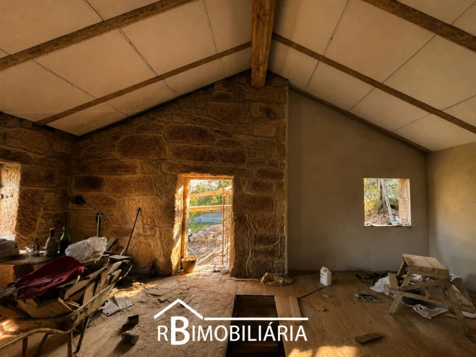 Moradia T2 para Venda em Sejães Foto 7