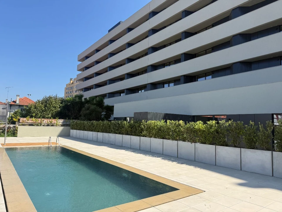 Apartamento T1 para Arrendamento em Porto Foto 2