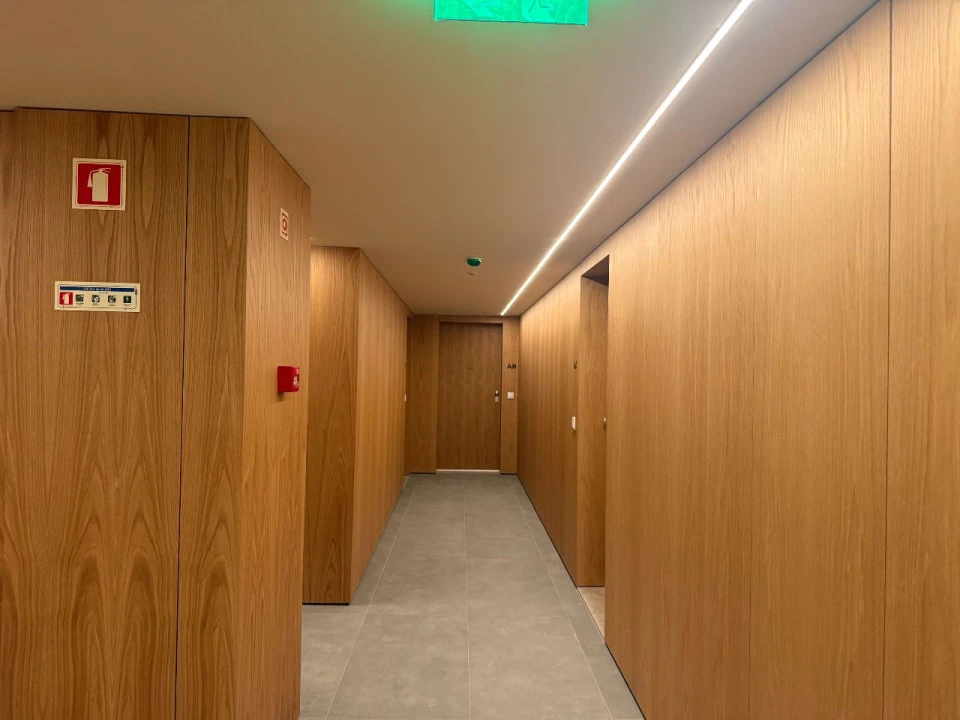 Apartamento T1 para Arrendamento em Porto Foto 5