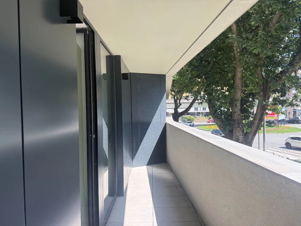 Apartamento T1 para Arrendamento em Porto Foto 7