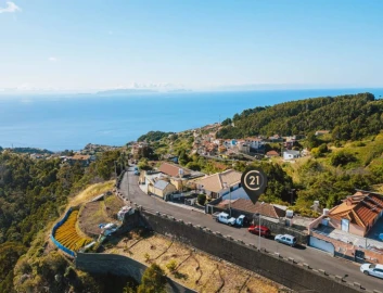 Moradia T3 para Venda em Santa Cruz