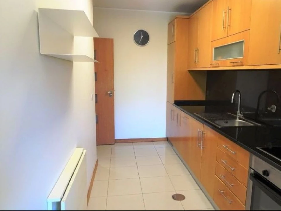 Apartamento T1 para Arrendamento em Porto Foto 2