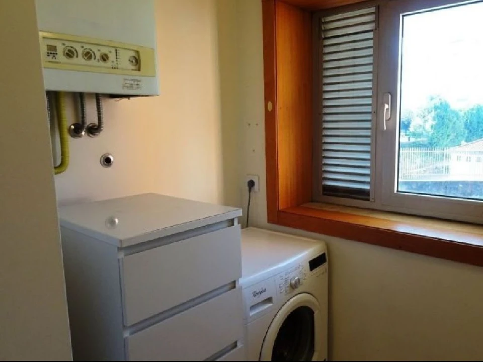 Apartamento T1 para Arrendamento em Porto Foto 10