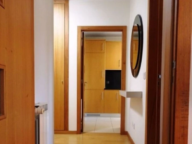 Apartamento T1 para Arrendamento em Porto Foto 4