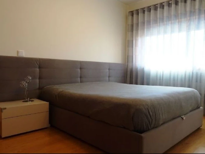 Apartamento T1 para Arrendamento em Porto Foto 6