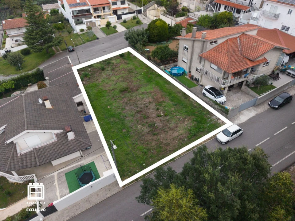 Terreno P/ Prédio para Venda em Escapães Foto 2