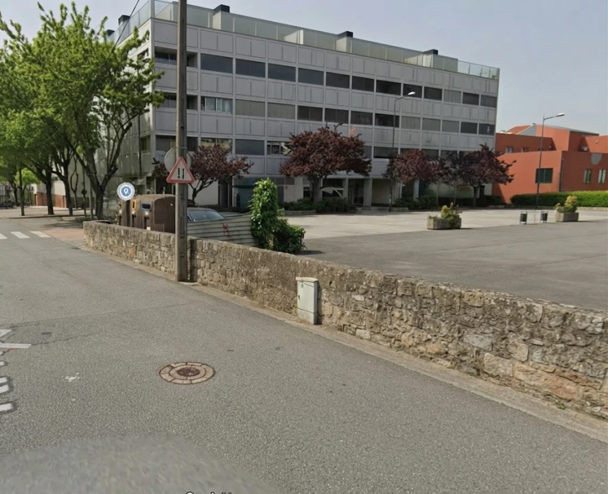 Apartamento T1 para Arrendamento em São Mamede de Infesta Foto 4