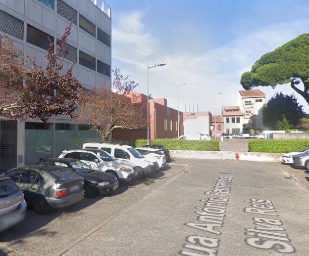 Apartamento T1 para Arrendamento em São Mamede de Infesta Foto 3
