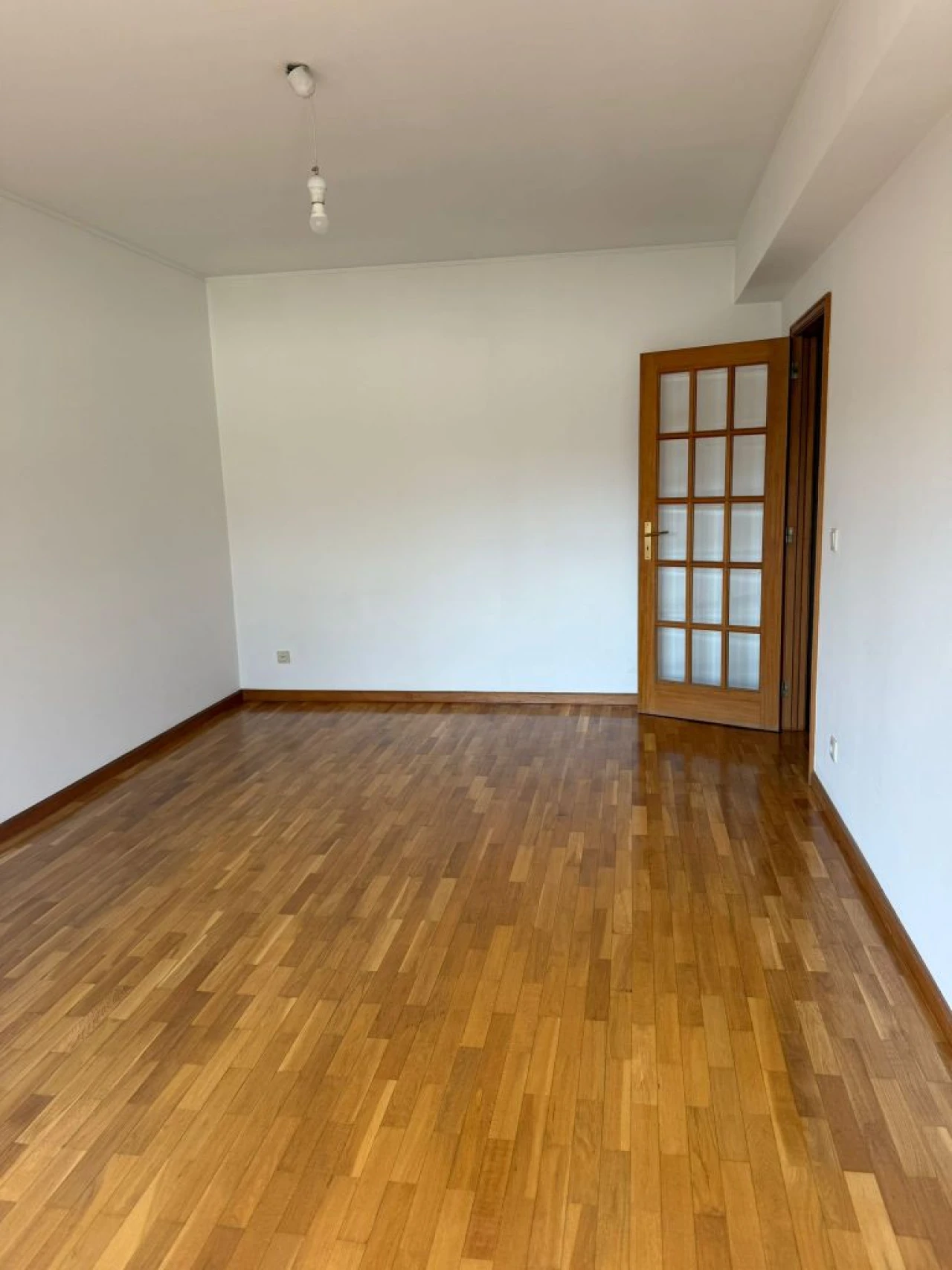 Apartamento T1 para Arrendamento em Porto Foto 2