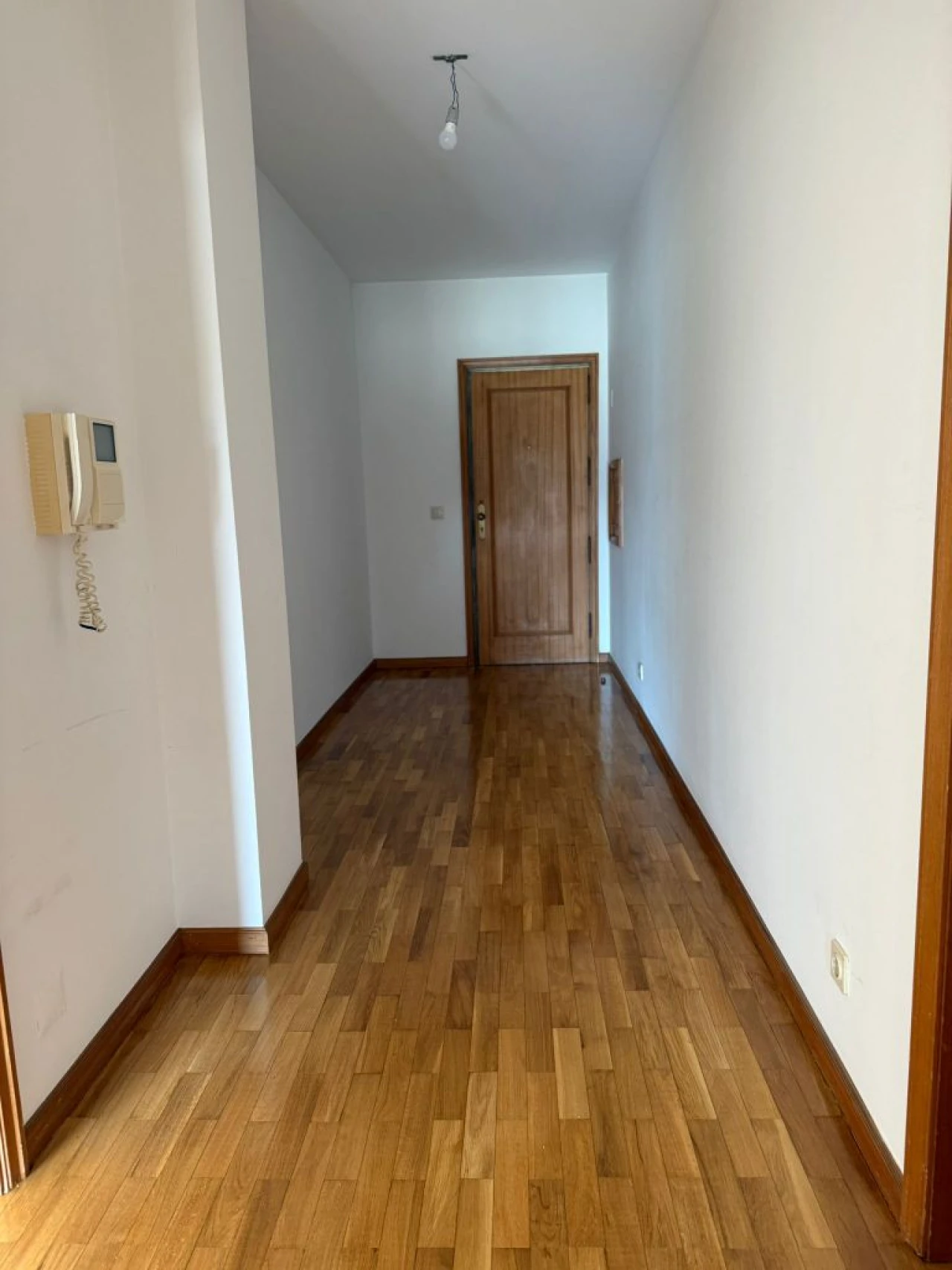 Apartamento T1 para Arrendamento em Porto Foto 3