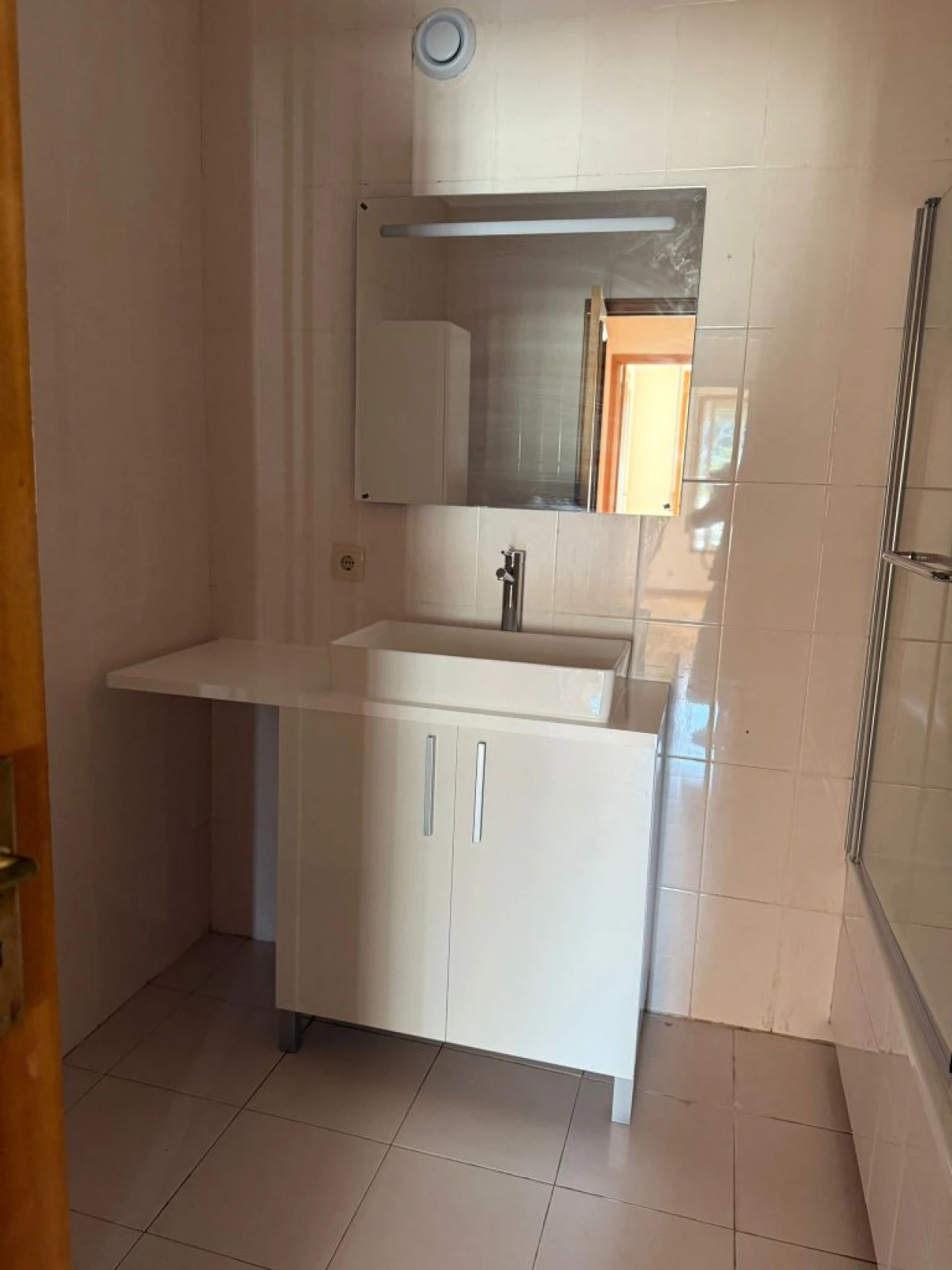 Apartamento T1 para Arrendamento em Porto Foto 6