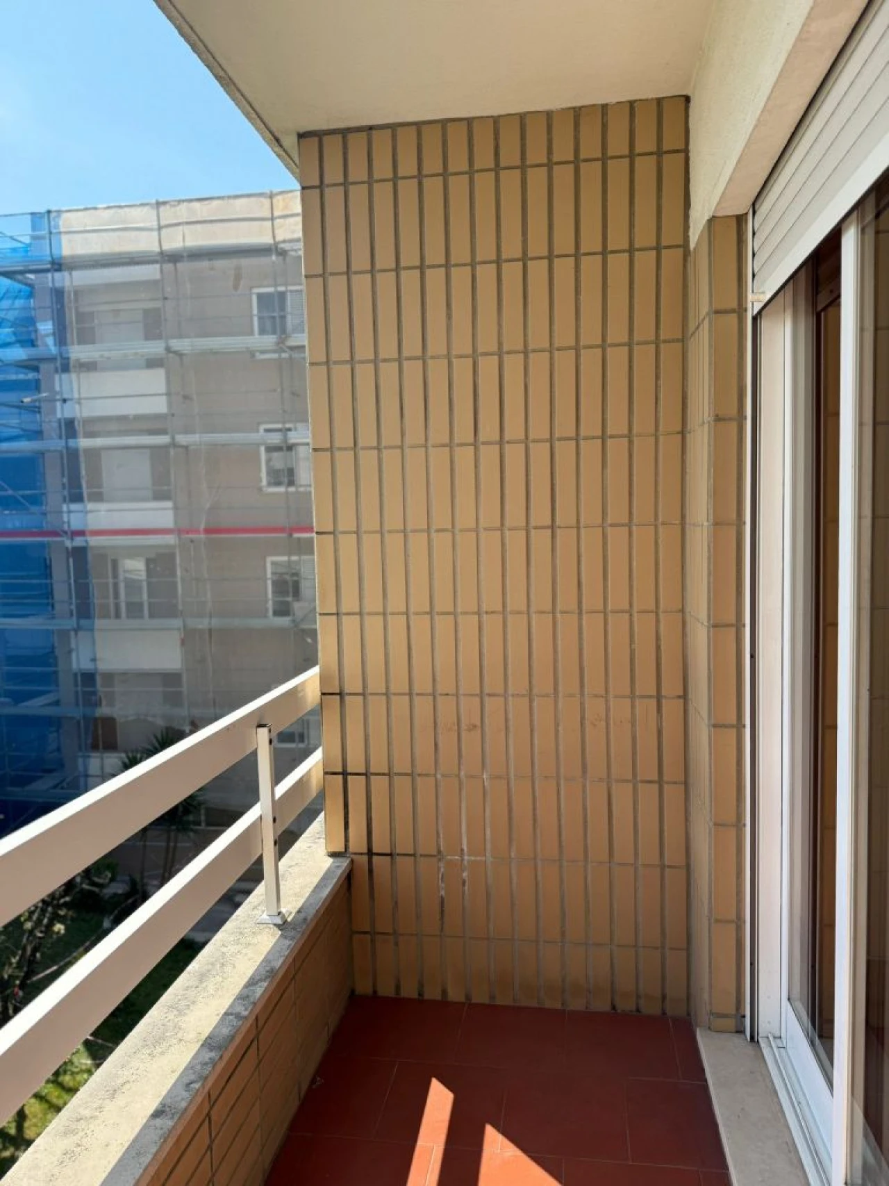 Apartamento T1 para Arrendamento em Porto Foto 14