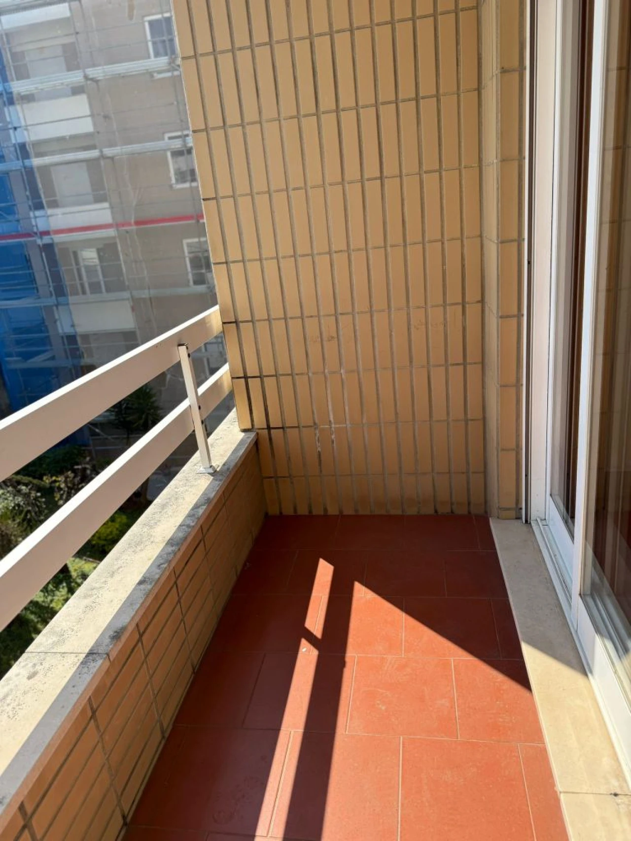 Apartamento T1 para Arrendamento em Porto Foto 16