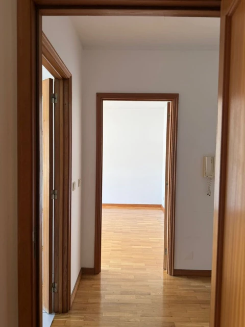 Apartamento T1 para Arrendamento em Porto