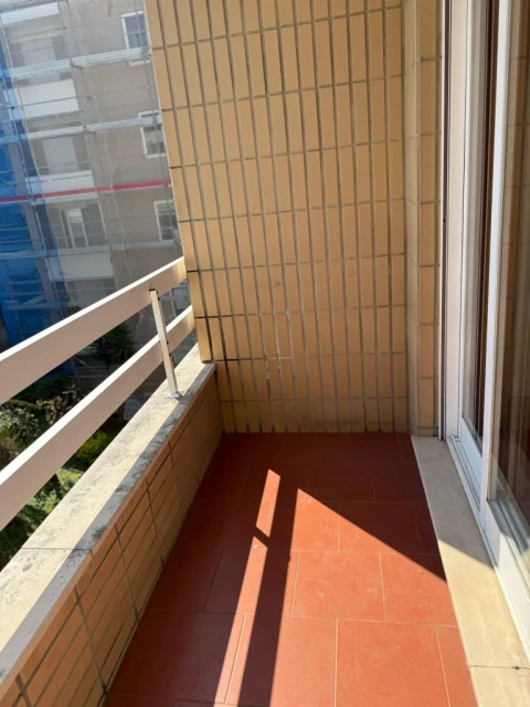 Apartamento T1 para Arrendamento em Porto